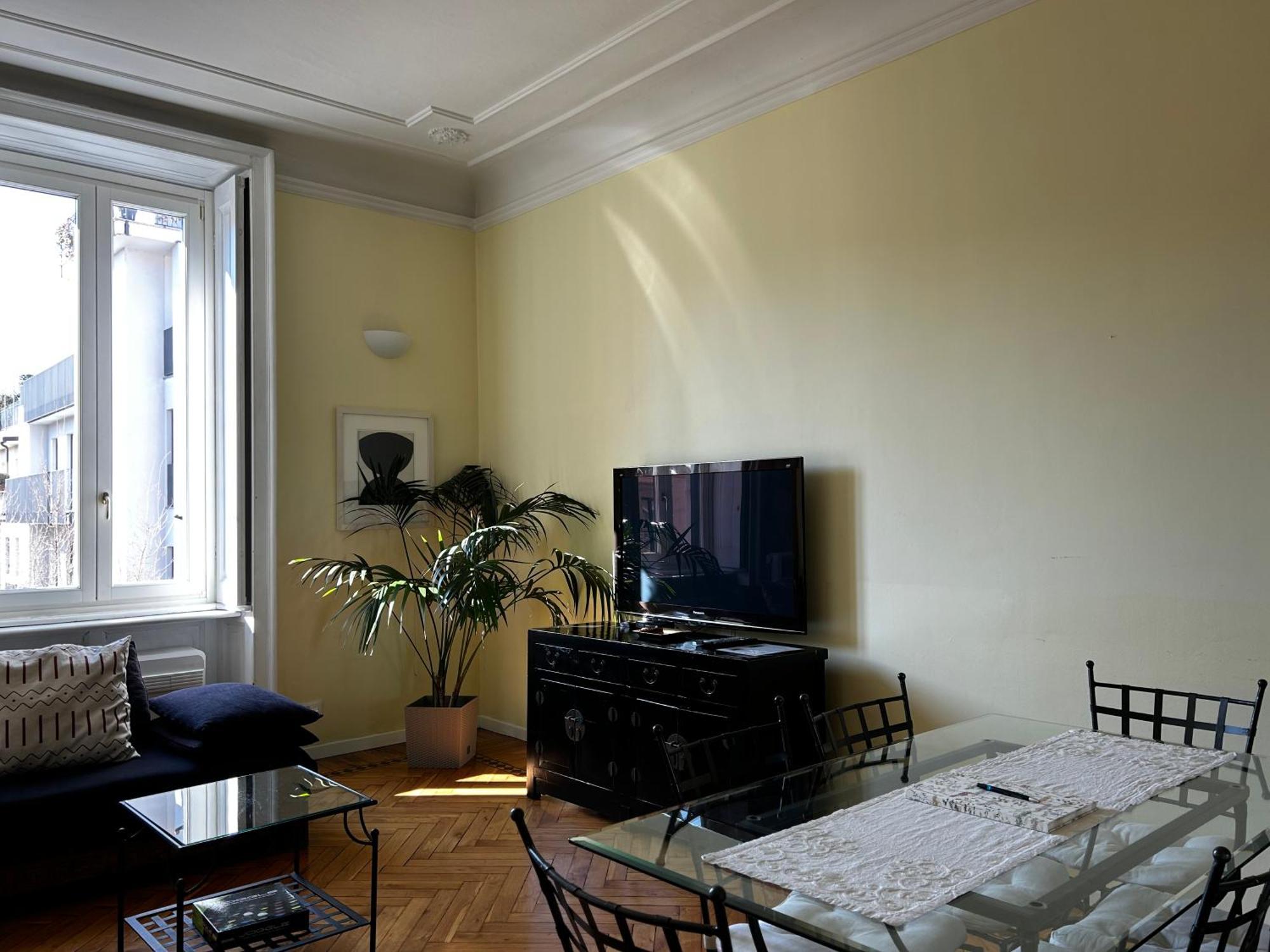 Sant'Ambrogio With Charme Apartment Milano Ngoại thất bức ảnh